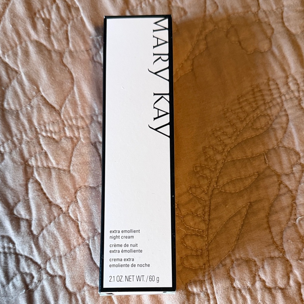 Mary Kay Night Cream in Elegant White Packaging